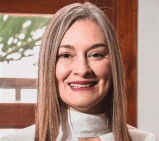 Las IES como escenarios de conocimiento apolítico: Martha Castellanos – mayo/21