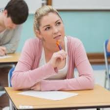 Otra amenaza a las IES colombianas. Para muchos es más barato estudiar en el exterior