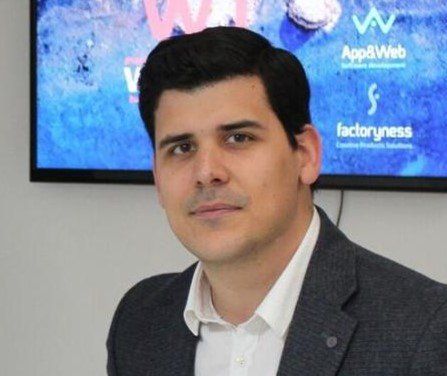 “Quizás en un futuro no tenga sentido tener formaciones universitarias de 4 o 5 años”