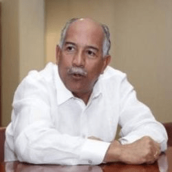 Germán Sierra, exrector de Unicartagena, sale de la cárcel. Su proceso continúa