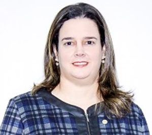 Lina Marcela Escobar, nueva rectora de la Fund. Univ. San Martín