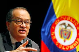 Procuraduría pide al MEN agilidad en trámites de convalidación de títulos