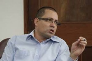 Por sanción de la Personería, Colegio Mayor de Antioquia suspende a su rector por 3 meses