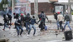 Univ. Pública frente al paro: Entre el protagonismo social y la manipulación del terrorismo