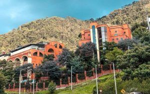Acreditada institucionalmente la Univ. Manuela Beltrán