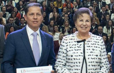 Sucesión rectoral familiar en Uniboyacá. Sergio Andrés Correal asume la dirección