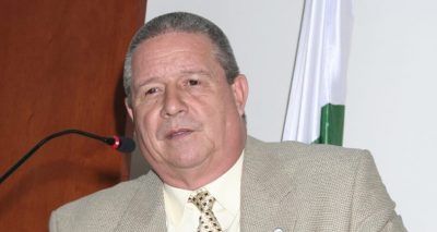 U. de Medellín: Exrector Hincapié critica al MEN y al senador Agudelo