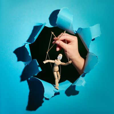 Conocimientos básicos y experiencias mínimas de quien aspire a ser Rector