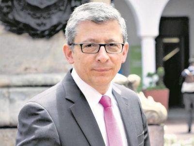 U. del Rosario re-elige a José Alejandro Cheyne por 4 años más como rector