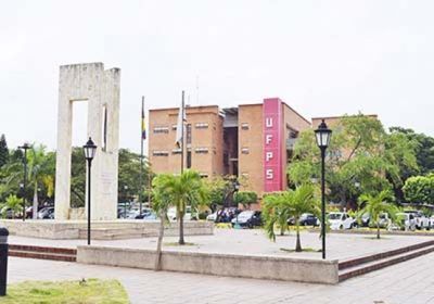 De 34 universidades públicas, 25 ya se acreditaron institucionalmente