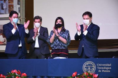 UTP recibe reacreditación institucional y matrícula cero