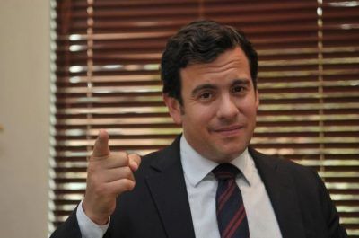 La incendiaria y peligrosa afirmación del senador Lara, que desconoce la lógica de la acreditación