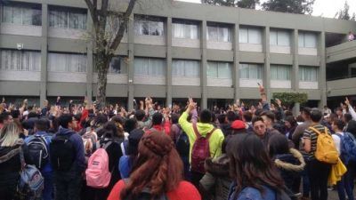 Más de 400 mil estudiantes de IES públicas quedarían por fuera de Matrícula Cero