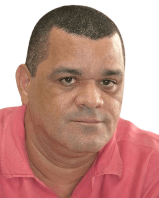 Carlos Robles, una vez más re-elegido rector de Uniguajira
