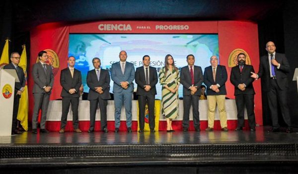 En su “reverdecimiento”, U. Autónoma del Caribe cambia su Consejo Superior