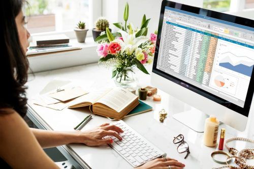 Reviven proyecto de ley que busca eliminar las tarjetas profesionales