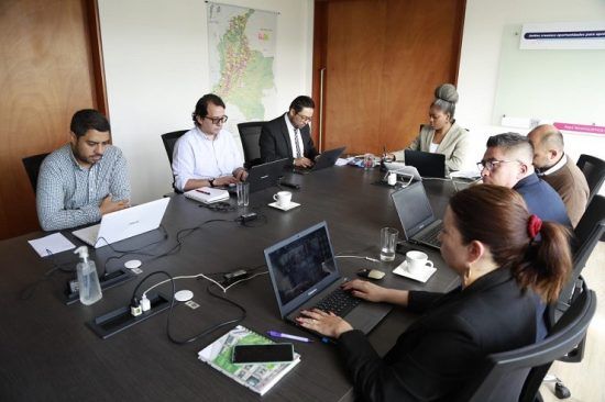 Inicia trabajos la Comisión para la reforma “integral” de la Ley 30
