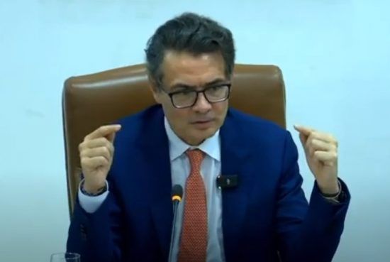 ¿Cuál es el texto de reforma a la Ley 30  que, según el ministro, se está socializando?