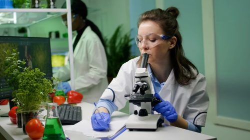 Pregrado de Biología: Las matrículas de mayor a menor valor en las IES privadas