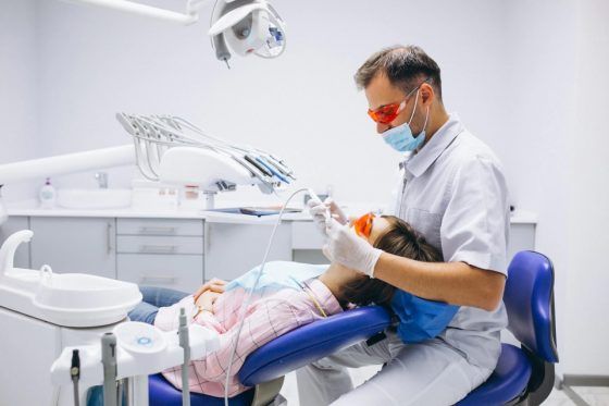 Pregrado de Odontología: Las matrículas de mayor a menor valor en las IES privadas