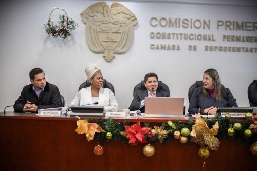 Aprobado en primer debate proyecto de ley estatutaria de educación
