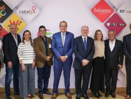 Aparece un nuevo grupo de gestores de otra propuesta de reforma de la educación superior