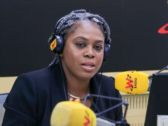 Sin confirmar su salida, Aurora Vergara se despide del Ministerio en entrevista radial