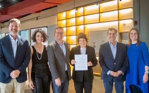 Alianza 4U pasa a autodenominarse “primera universidad en red del país”