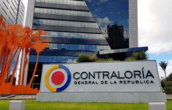 Más del 10 % de la matrícula en 2025 podría verse afectada por las restricciones del ICETEX
