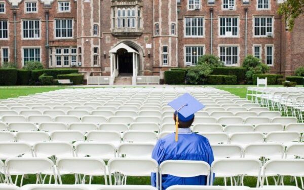 80 universidades de Estados Unidos podrían cerrar en los próximos cinco años