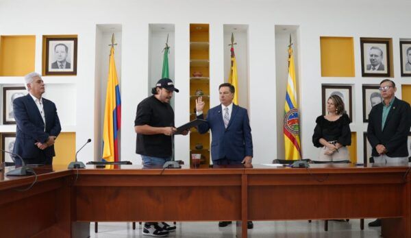 Luis Fernando Gaviria aseguró el voto que faltaba y se confirmó como rector de la UTP 4 años más