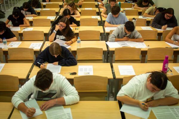 La decisión de las universidades públicas españolas que podría contemplar el SUE en Colombia
