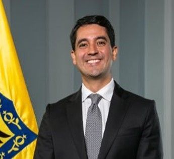 Desfinanciamiento del ICETEX es inconstitucional y afecta el derecho a la educación: Víctor Saavedra