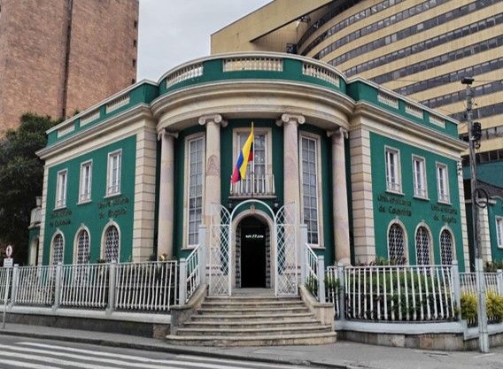 Justicia confirma que universidad.edu.co no desinformó ni afectó imagen de las IES de los Moreno de Caro
