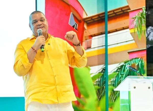 Acusan al rector de Uniguajira de ser el jefe del “Cartel de la Guajira”. Robles pide a la Fiscalía y a la DEA que lo investiguen