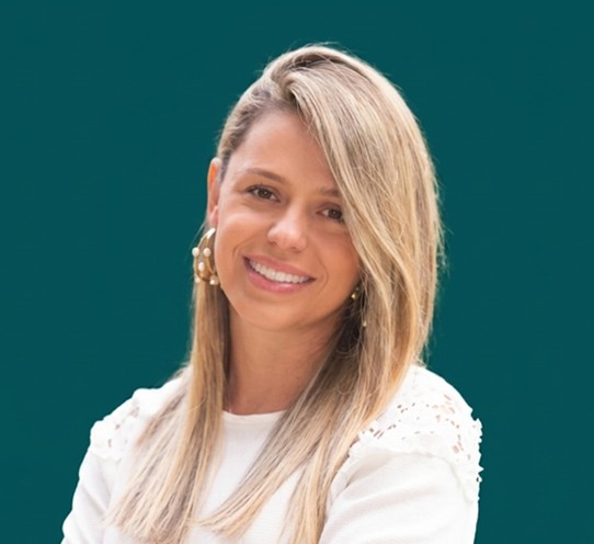 El diploma ya no alcanza: Universidad, trabajo y futuro – Isabel Gutiérrez Ramírez
