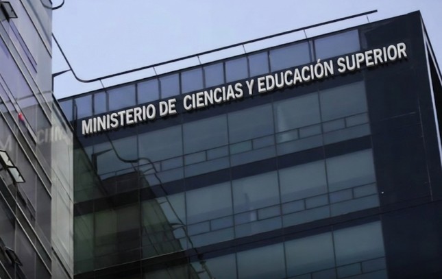 Nuevo gobierno buscaría unir Minciencias con el Viceministerio de Educación Superior