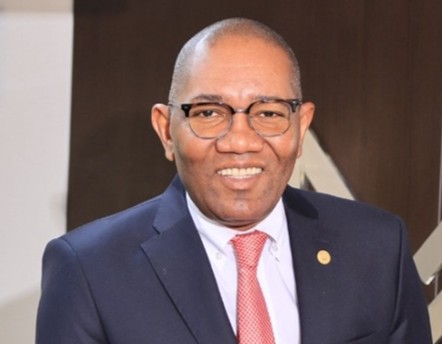 Un reconocimiento a la gestión en Uniguajira: Inocencio Meléndez
